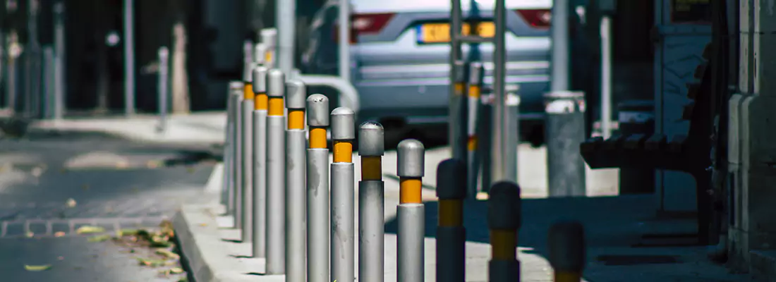 Safe and Convenient Retractable Barrier Column Systems for Properties in Fort Pierce, FL